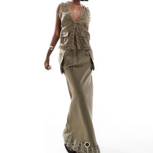 ASOS DESIGN lace trim utility set in khaki. Sz 4 in both top + skirt. Worn once